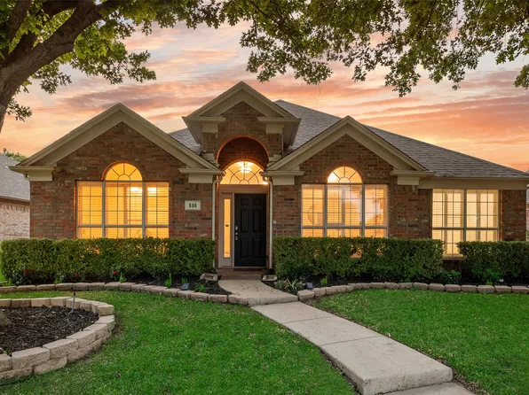 336 Touchdown Dr, Irving, TX 75063
