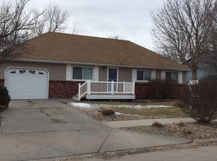 606 W 9th St, Kearney, NE 68845