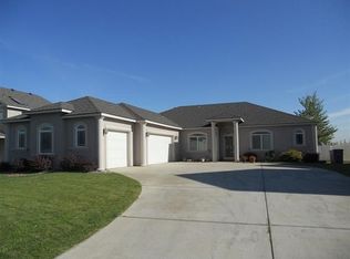 452 Satus St, Richland, WA 99352