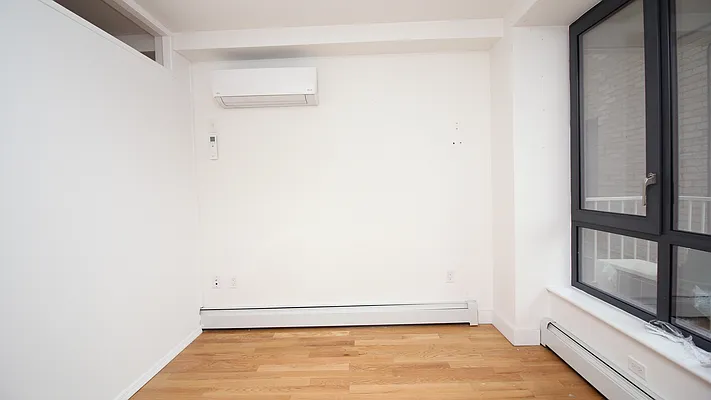 Rented by Nooklyn NYC LLC | media 42