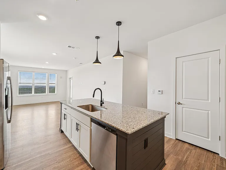 Colina Hillside — Photo 60