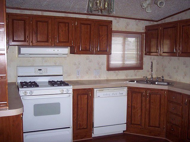 1st image of 25 Meadow Ct