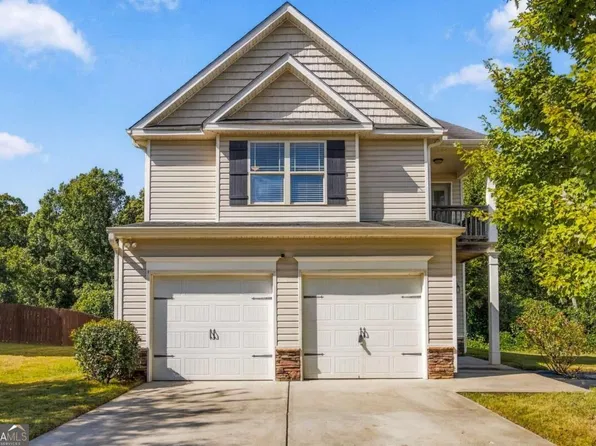 7113 Creeksong Dr, Douglasville, GA 30134