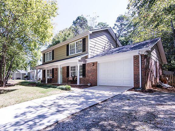 2nd image of 6433 Round Hill Rd