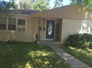 617 E Coy Dr, Fort Collins, CO 80521