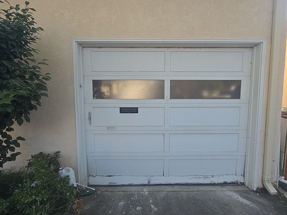 1 car garage