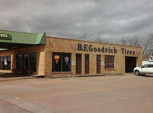 1831 Avenue H, Rosenberg, TX 77471