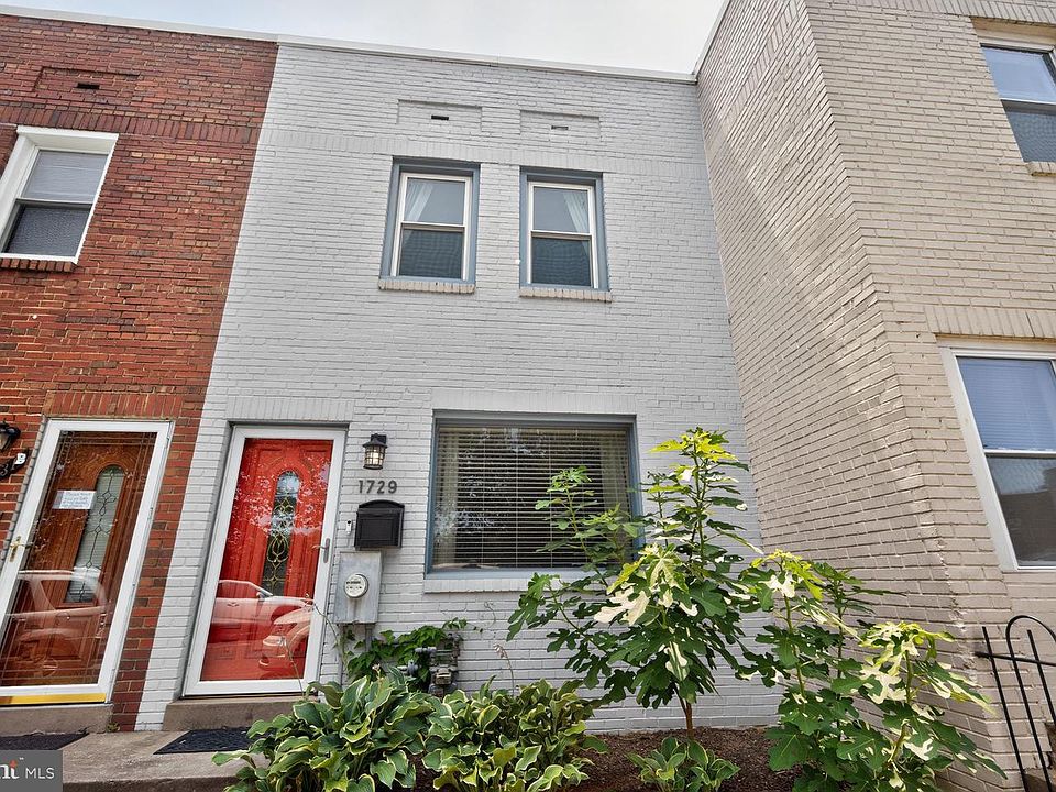 1st image of 1729 F St NE