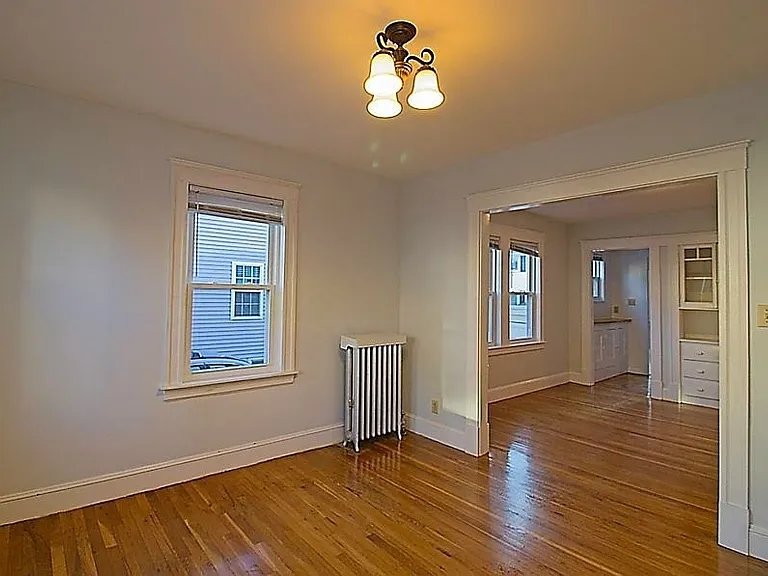 28 Durso Ave #28 — Photo 2