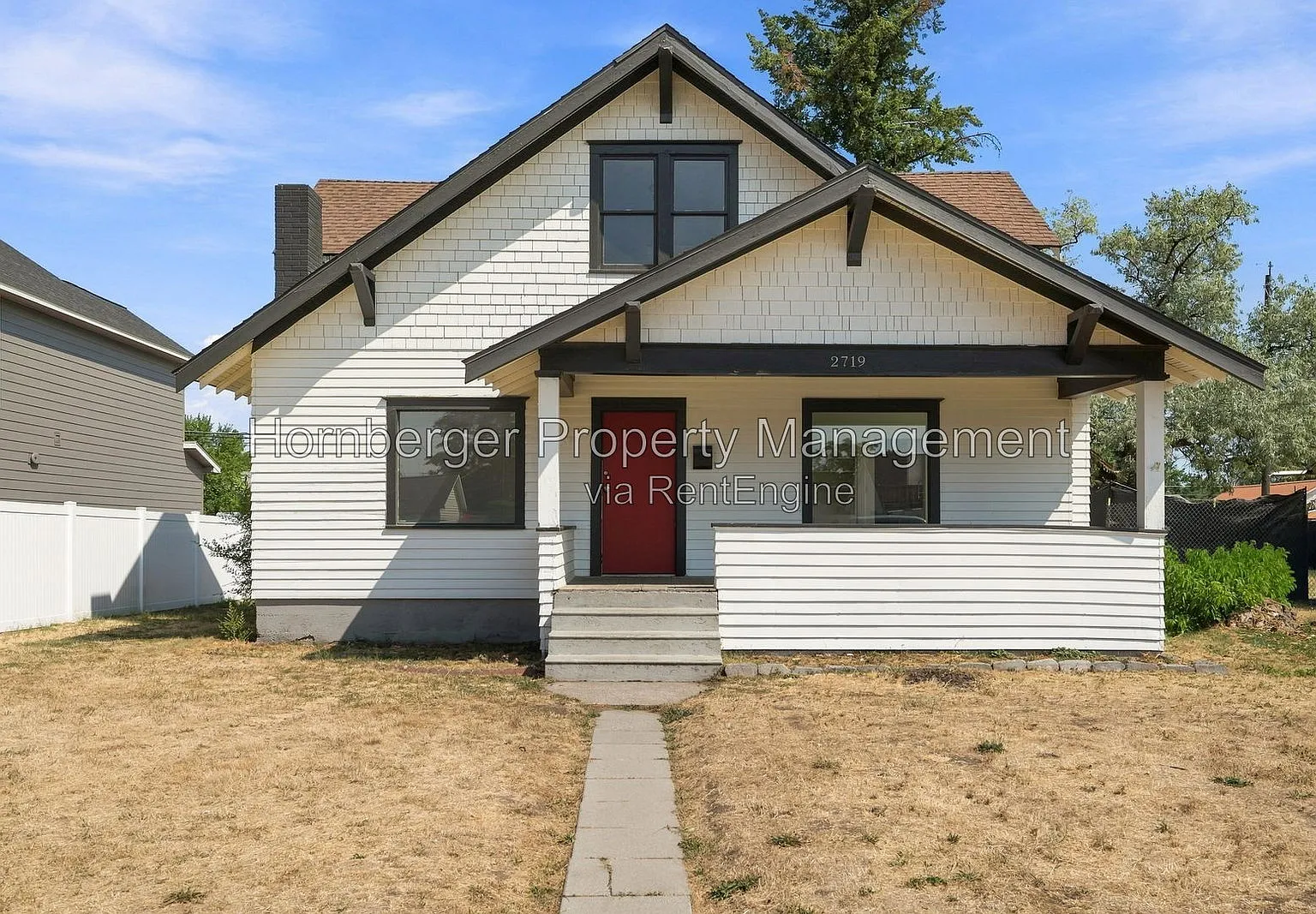 4 bed, 1.0 bath, 1400 sqft, $1,925 — Photo 1