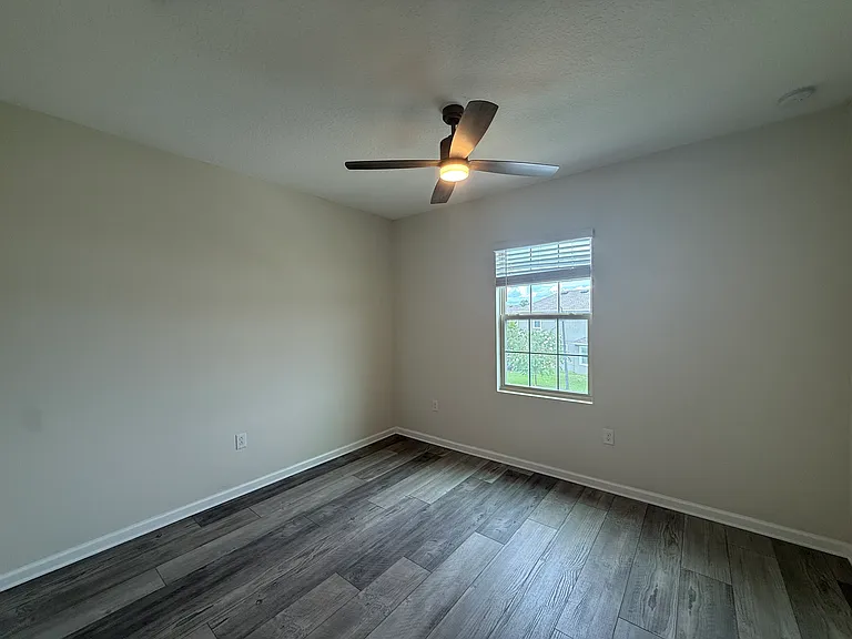 1337 Silver Moon Ln — Photo 17