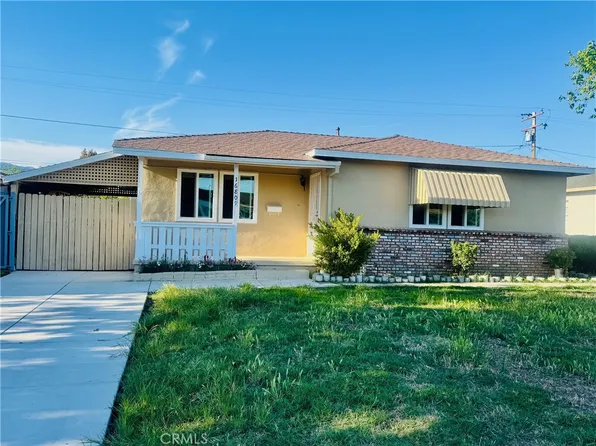 16809 E Devanah St, Covina, CA 91722