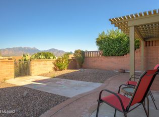 2427 S Orchard View Dr, Green Valley, AZ 85614