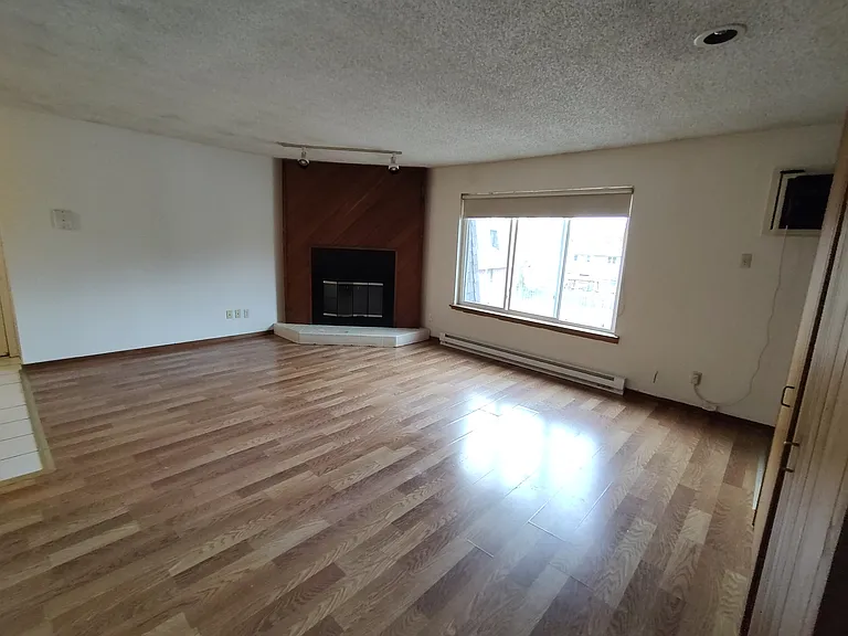 3109 Heritage Dr #12 — Photo 10