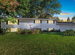 1344 E Zingler Ave, Shawano, WI 54166