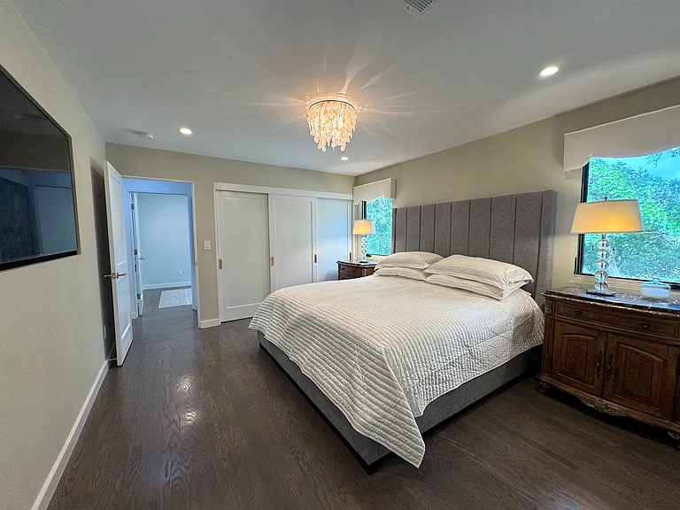87 Tara Rd — Photo 10