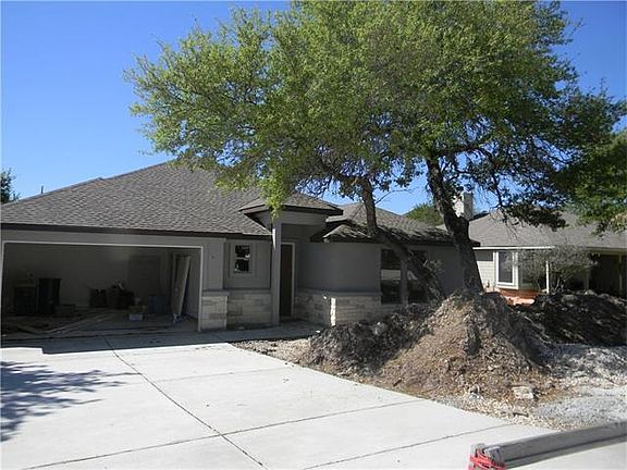 4th image of 18601 Staghorn Dr