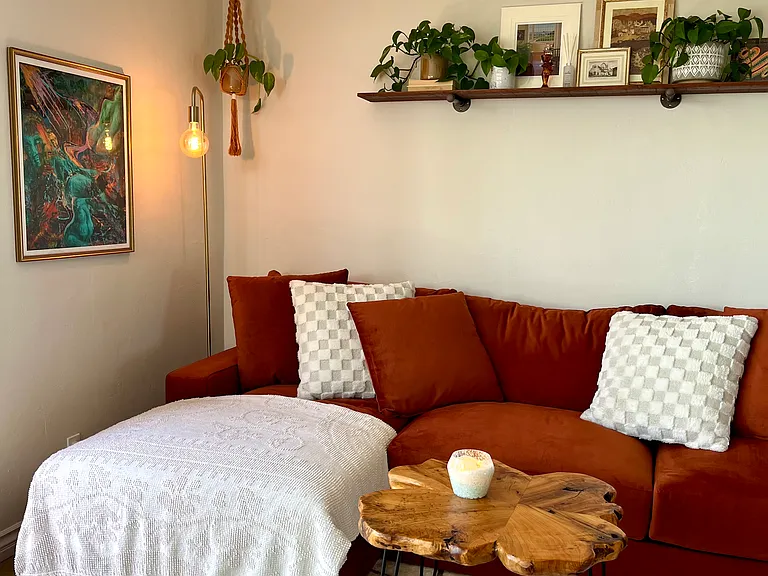 1907 Robinson Ave #403 — Photo 5
