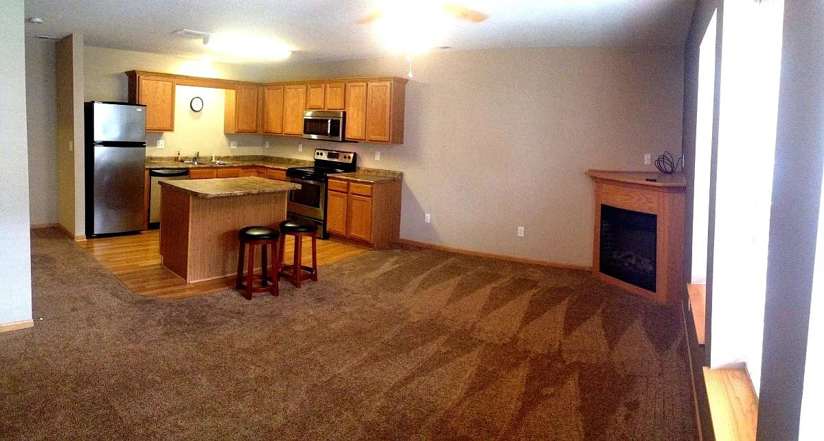 Living Room - 307 NE Olivewood