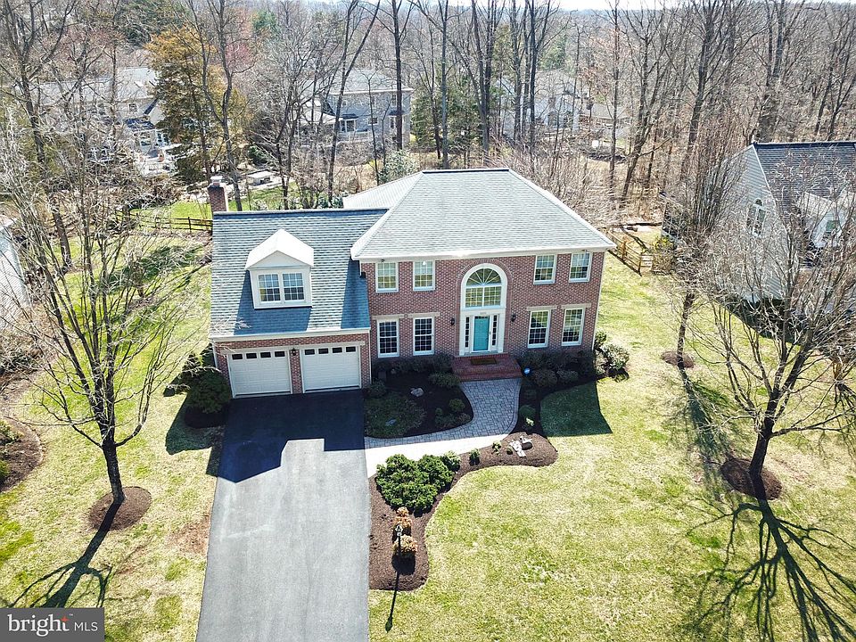 12205 Heather Way, Herndon, VA 20170 Zillow