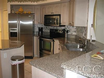 2nd image of 4922 SW 27th Pl