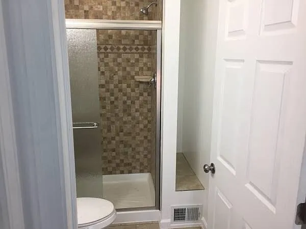 115 W Sycamore St #2 — Photo 3
