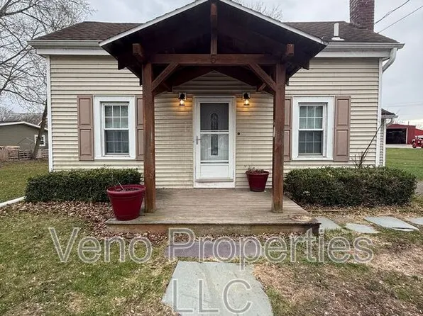 5 Lansing Rd, Stillwater, NY 12170