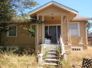 4022 41st Ave SW, Seattle, WA 98116