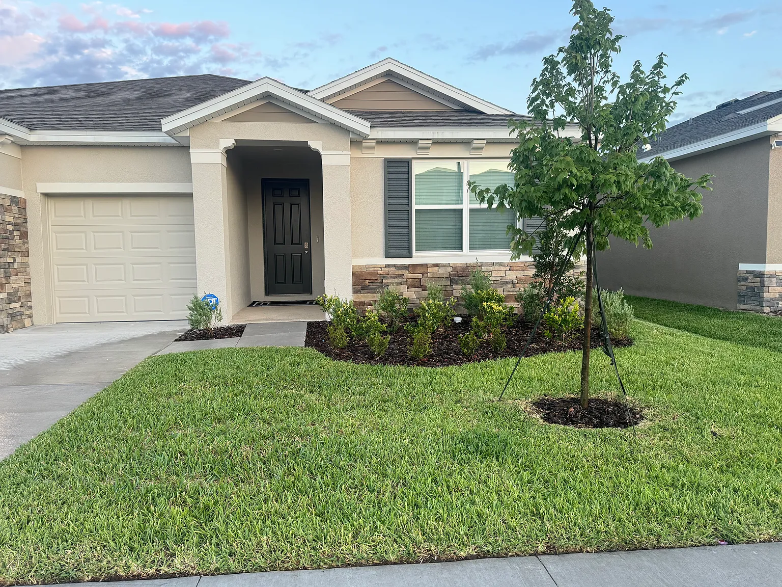 4 bed, 3.5 bath, 2900 sqft, $4,150 — Photo 1