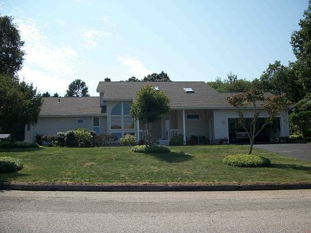 2nd image of 38 Trolley Ln