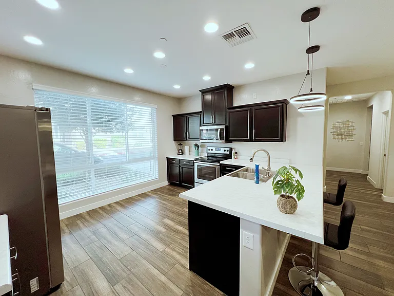 1250 N Abbey Ln #112 — Photo 6