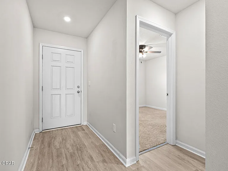 5545 Lexa Ln — Photo 6
