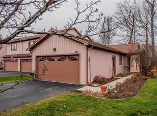 1160 Ridge Crest Dr, Victor, NY 14564