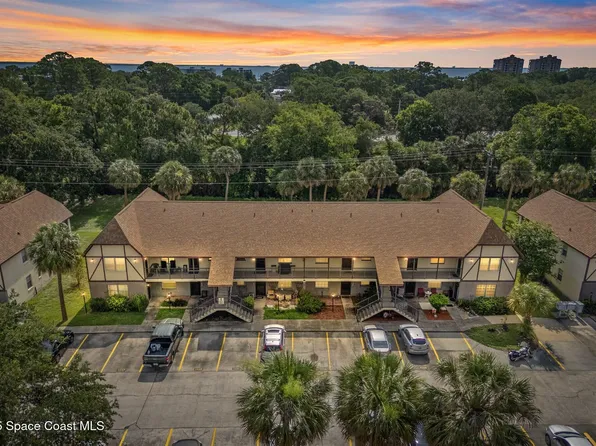 3093 Sir Hamilton Cir #10, Titusville, FL 32780