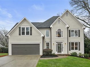 1005 Hembree Grove Dr, Roswell, GA 30076