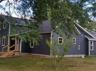 426 S Williams St, Bellevue, MI 49021