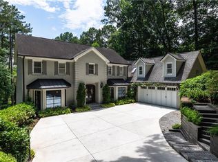 8970 Ridgemont Dr, Sandy Springs, GA 30350