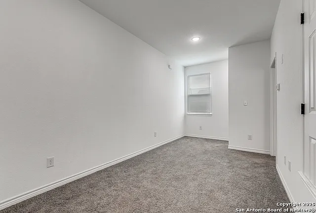 1835 W Poplar #402 — Photo 13