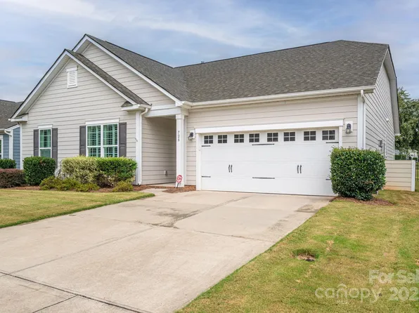 728 Wood Lily Dr, Belmont, NC 28012