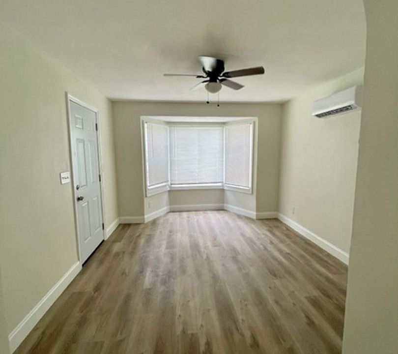 1st image of 618 17th Ave S #E