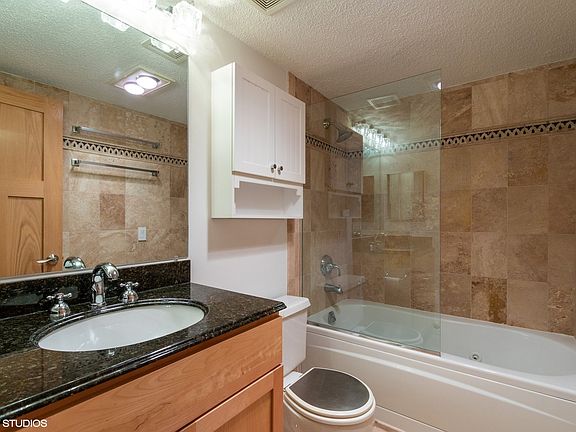 5th image of 75 Kristin Cir APT 614