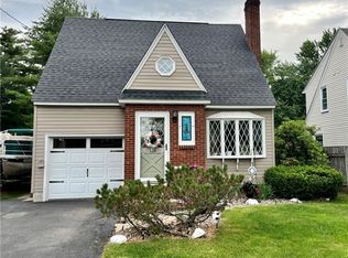 130 Wally Rd, North Syracuse, NY 13212