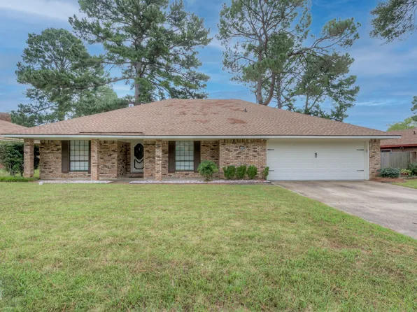 6173 Masters Dr, Shreveport, LA 71129