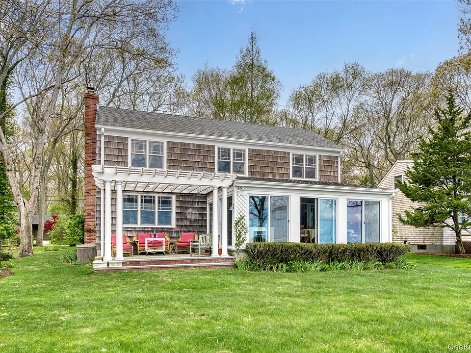 580 S Ln