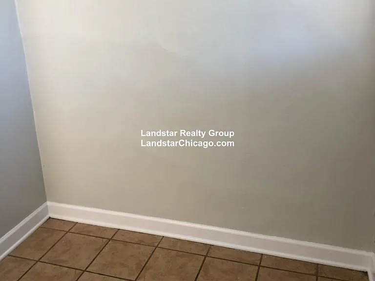6744 N Lakewood Ave #3 — Photo 18
