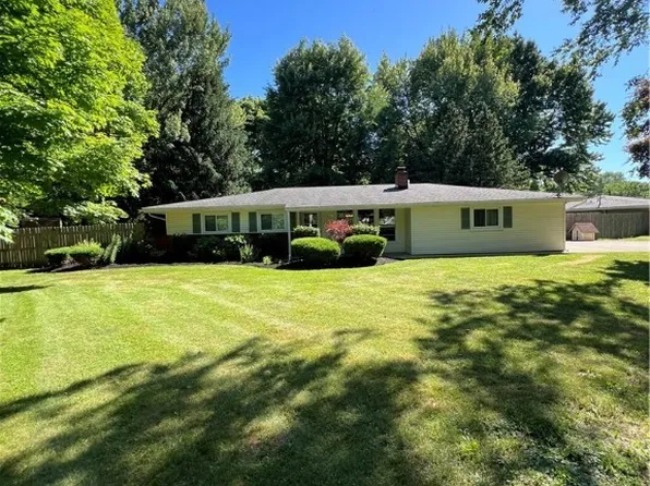 3344 Michigan Ave, Perry, OH 44081
