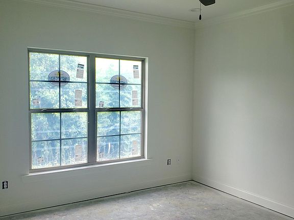 5th image of 113 Lukes Hollow Ln