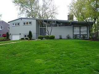 1st image of 761 Latham Ct