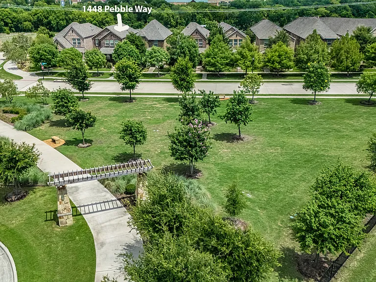 1448 Pebble Way — Photo 19