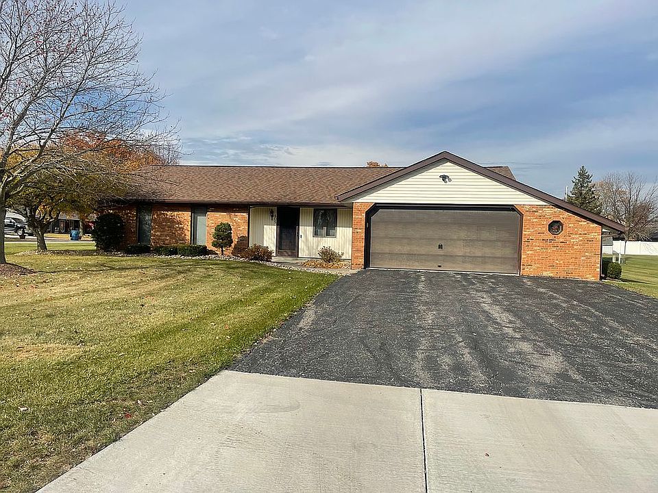 1st image of 405 Norlick Dr